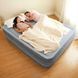 Полутороспальная надувная кровать Intex 67768 (1.37 x 1.91 x 33 см) Comfort-Plush Airbed + Встроенный электронасос 220В
